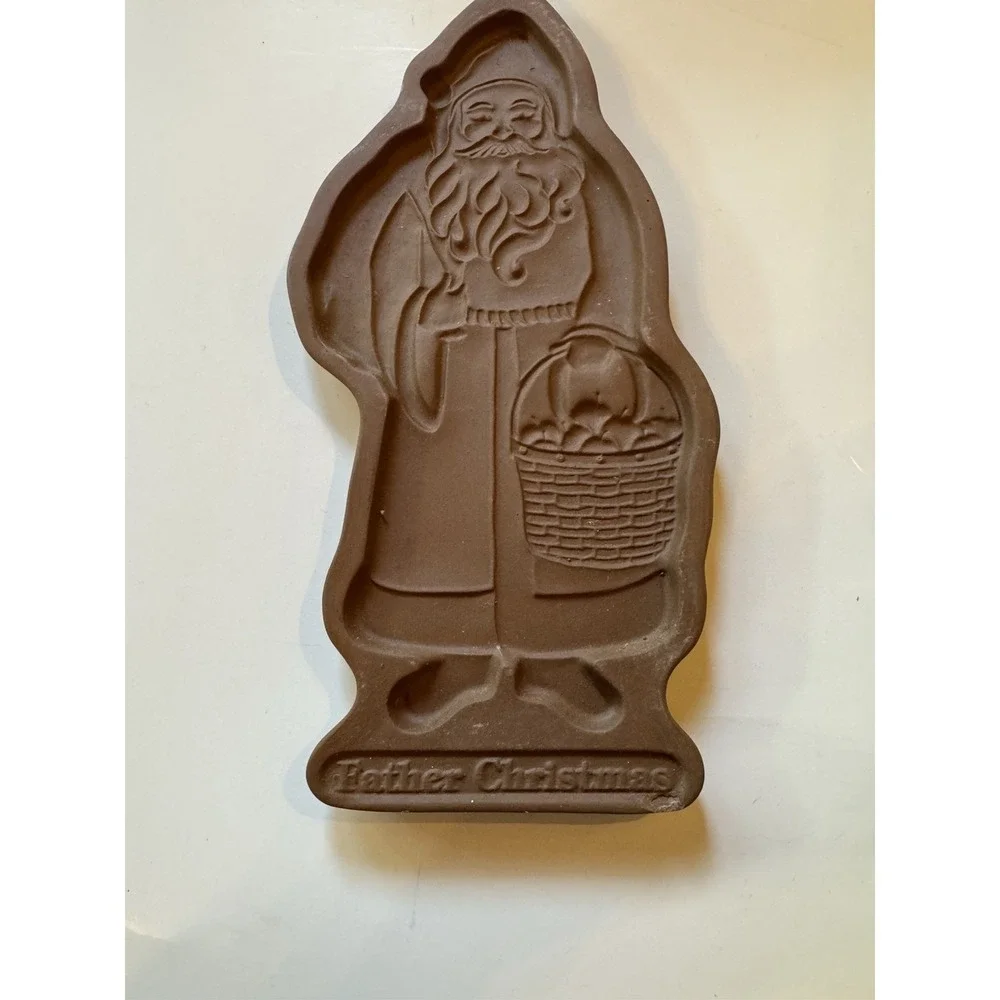 2 Brown Bag Cookie Stoneware Molds Bunny Rabbit 1988 & Father Christmas‎ 1990